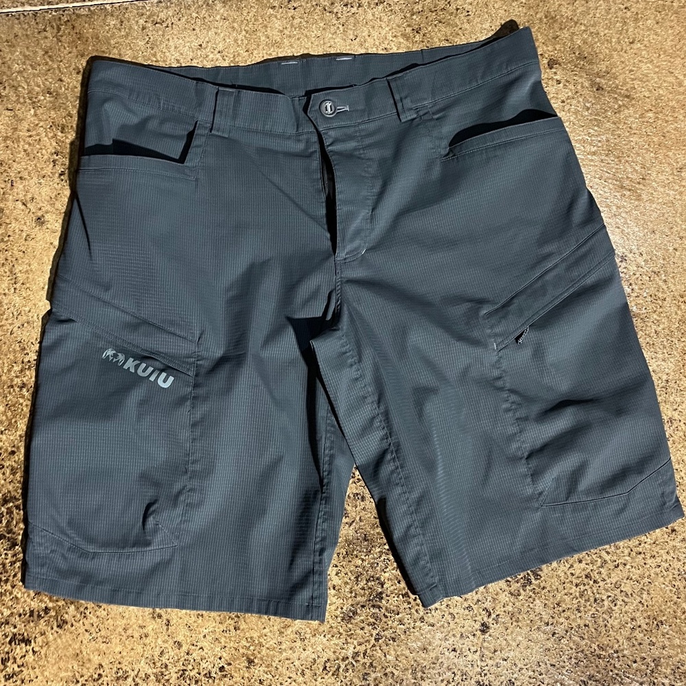 Kuiu Tiburon 13” Shorts size 40